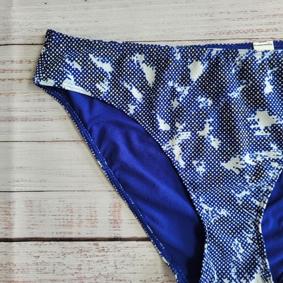 UNDER ARMOUR Blue Threadbone Microthread Printed Bikini Swim Bottom Size XL - Picture 2 of 10